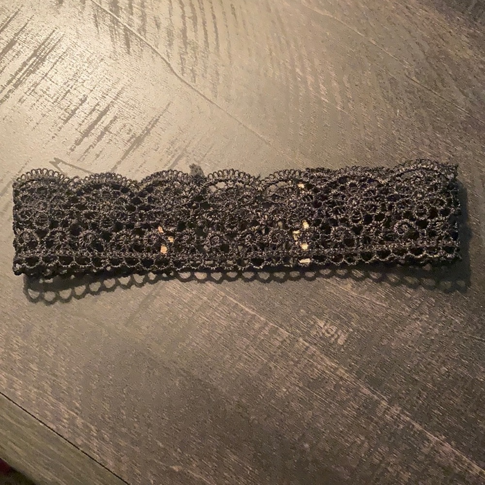 Black Chokers🖤